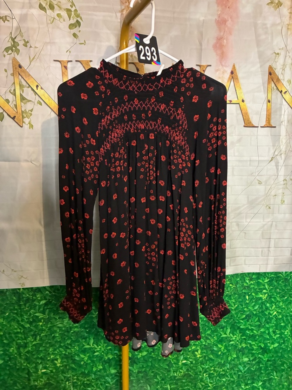 #293 Free People Top Size S